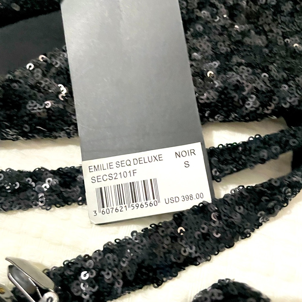 Brand new vest and the strap